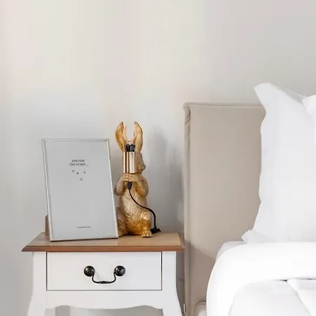 Vatican Modern Family - 3 Bedroom Apartment Rom