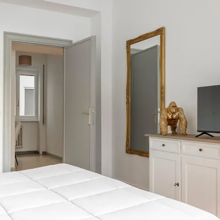 Apartment Vatican Modern Family - 3 Bedroom Rom